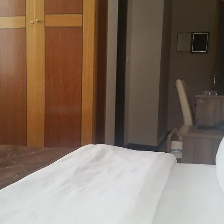 Ergen Hotel