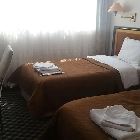Ergen Hotel 2*
