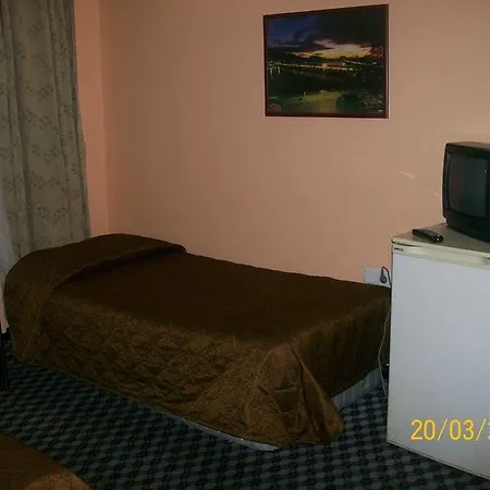 Ergen Hotel 2*